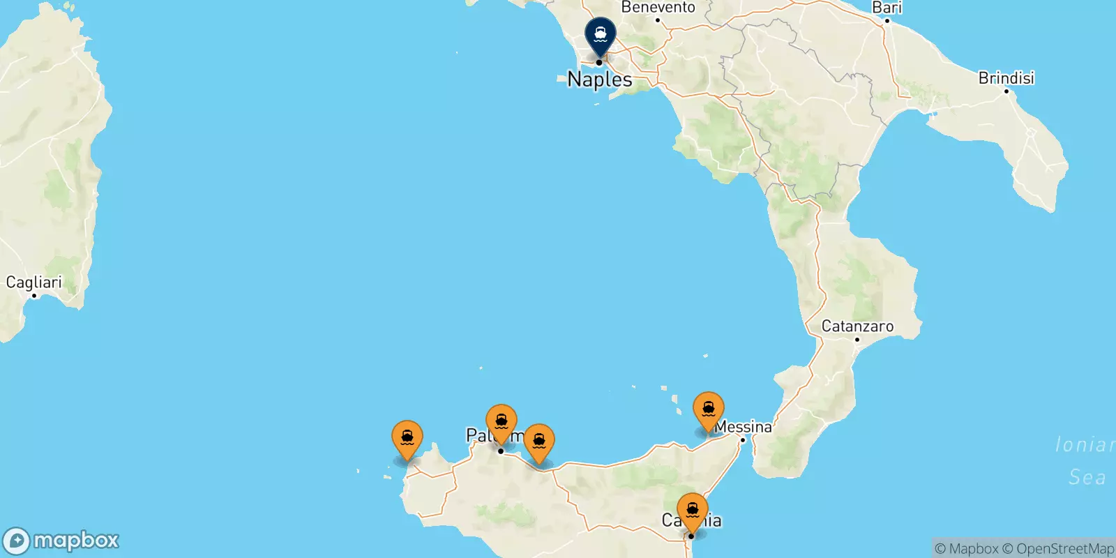 Ferry de la Sicile pour Naples